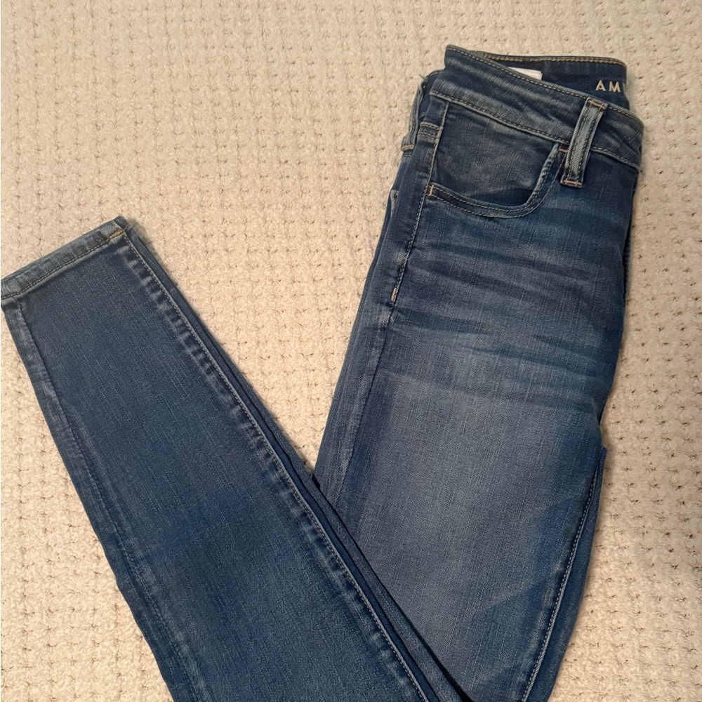 American Eagle Outfitters High Rise Dark Blue Jeans - Picture 3 of 3